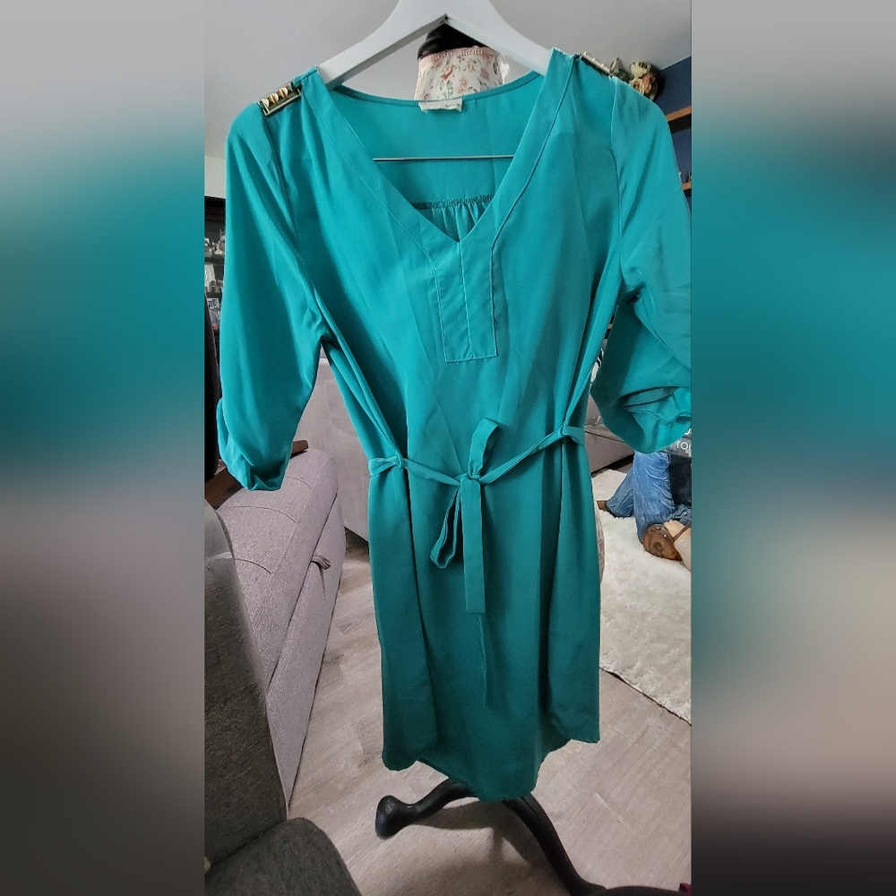 Elegant Teal Dress with Gold Accents Size Small
